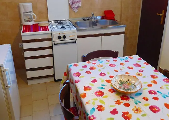 아파트 Rosa 로비니